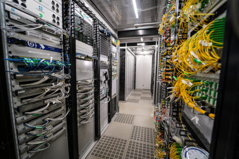 Rechenzentrum in Konstanz: Modernste Infrastruktur für höchste Verfügbarkeit und Sicherheit.